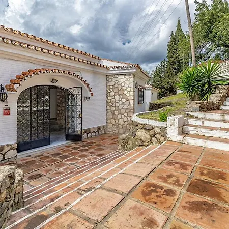 Luxury With Tennis & Pool * Malaga