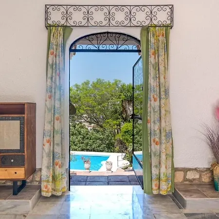 Luxury With Tennis & Pool Malaga